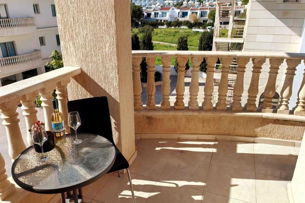 Teo Apartment Pafos Zewnętrze zdjęcie